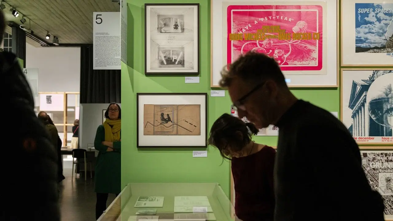 Welten bauen. Visionäre Architektur im 20. Jahrhundert | Archiv der Avantgarden ADA im Blockhaus